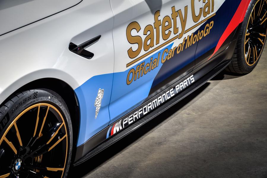 Детали экстерьера BMW M5 MotoGP Safety Car (F90) 2018 года  (фото 26 из 56)
